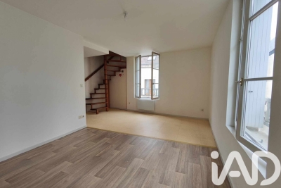 Appartement à louer à CORMERY  - 2 pièces - 38 m² 