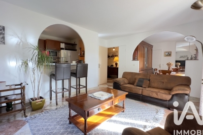 Appartement à vendre à ELANCOURT  - 5 pièces - 91 m² 