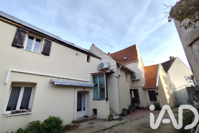 Maison à vendre à OUARVILLE Saint-Chéron - 9 pièces - 220 m² 
