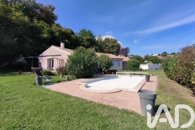Maison à vendre à ST PIERRE DE BOEUF Saint-Pierre-de-Bœuf - 4 pièces - 110 m² 