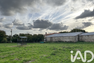 Maison à vendre à CHANVERRIE  - 3 pièces - 231 m² 