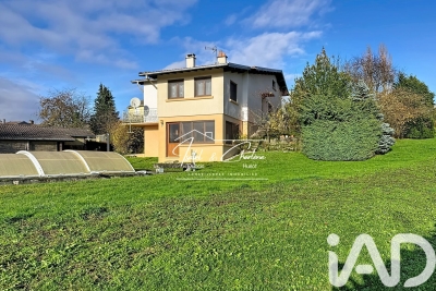 Maison à vendre maison village garage piscine 