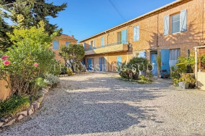 Bien à vendre à MARSEILLE 12EME Vaufreges-Leon Lachamp - 22 pièces - 420 m² 