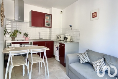 Appartement à vendre usage mixte 