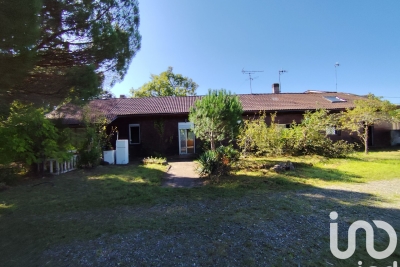 Maison à vendre à LANTON  - 14 pièces - 280 m² 