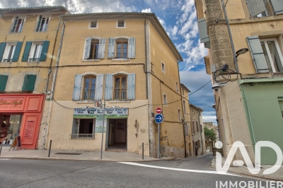 Bien à vendre à LAMBESC   - 400 m² 