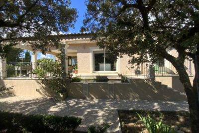 Maison à vendre à UZÈS  - 7 pièces - 143 m² 