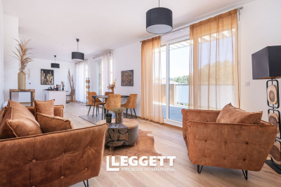 Appartement à vendre à TASSIN-LA-DEMI-LUNE  - 4 pièces - 107 m² 