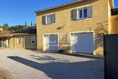 Maison &agrave; vendre &agrave; MIRABEL AUX BARONNIES  - 6 pi&egrave;ces - 155 m&sup2; 