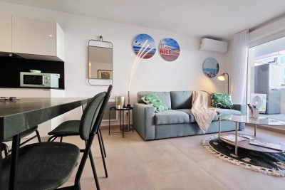 Appartement à louer à NICE Abbaye de Roseland - 2 pièces - 42 m² 
