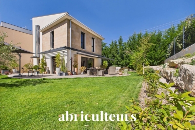 Maison à vendre à AIX-EN-PROVENCE  - 4 pièces - 125 m² 