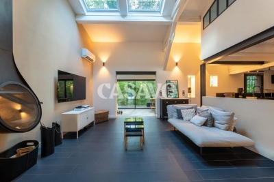 Maison à vendre à AIX-EN-PROVENCE Pauriol-Vertus - 5 pièces - 125 m² 