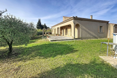 Maison à vendre à CHEVAL BLANC  - 4 pièces - 131 m² 