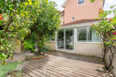 Maison à vendre à VILLEURBANNE  - 6 pièces - 170 m² 