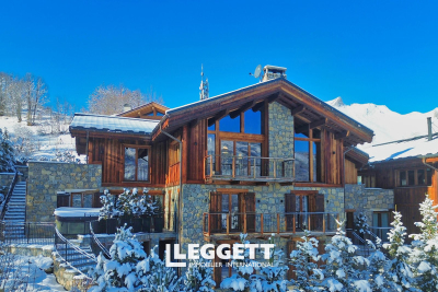 Maison à vendre à ST-MARTIN-DE-BELLEVILLE  - 7 pièces - 304 m² 