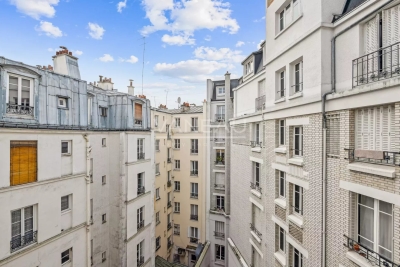 Appartement à vendre à PARIS 18EME Champs Elysees 1 - 1 pièces - 19 m² 