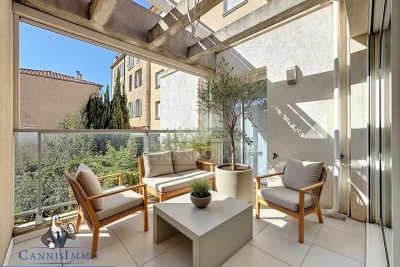 Apartment for sale in CANNES  - 2 rooms - 39 m² 