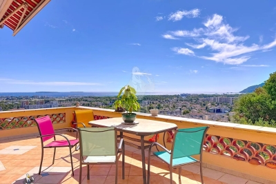 Maison à vendre à MANDELIEU-LA-NAPOULE  - 7 pièces - 172 m² 