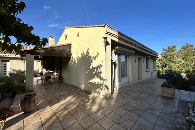 Maison à vendre à GRANS  - 4 pièces - 92 m² 