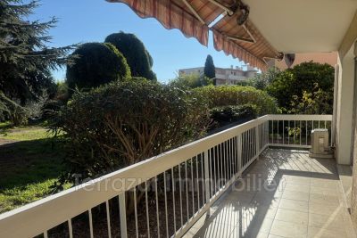 Appartement à vendre à VALLAURIS  - 3 pièces - 59 m² 