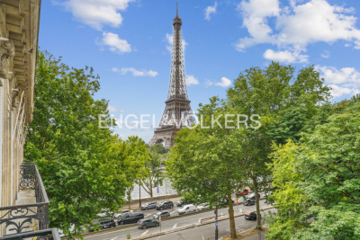 Appartement à vendre à PARIS 16EME  - 5 pièces - 156 m² 