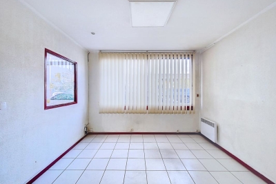 Commerce à louer à CENON   - 52 m² 