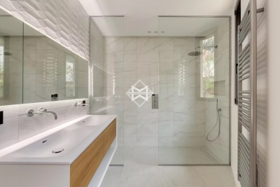 Villa à Sainte-Maxime &agrave; louer à partir de 10 000 € / semaine, Photo 14
