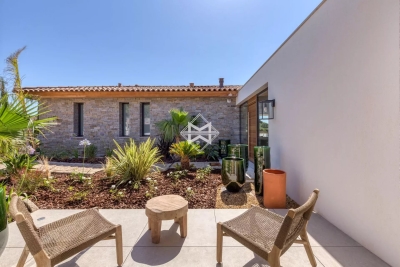 Villa à Sainte-Maxime &agrave; louer à partir de 10 000 € / semaine, Photo 19