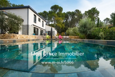 Maison à vendre à AIX-EN-PROVENCE  - 6 pièces - 197 m² 