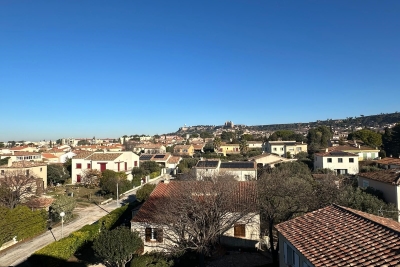 Appartement à vendre à VITROLLES  - 2 pièces - 45 m² 