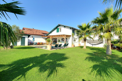 Maison &agrave; louer &agrave; BIDART Bidart - 5 pi&egrave;ces - 136 m&sup2; 