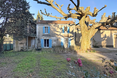 Maison &agrave; vendre &agrave; CABANNES  - 6 pi&egrave;ces - 104 m&sup2; 