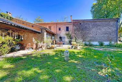 Maison à vendre à NOVES  - 5 pièces - 181 m² 