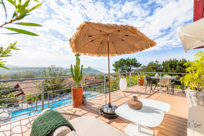 Maison &agrave; vendre &agrave; Biarritz  - 8 pi&egrave;ces 207 m&sup2; 