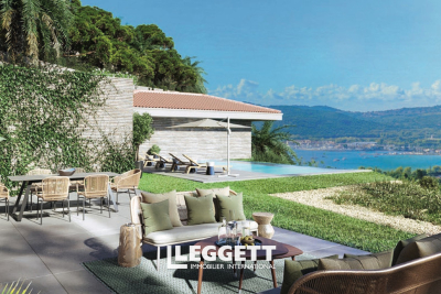 Maison à vendre à GRIMAUD  - 7 pièces - 426 m² 