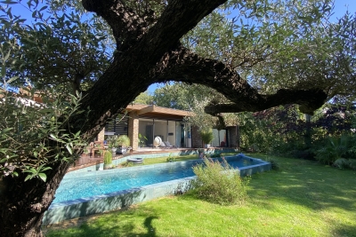 Maison à vendre à MÉRIGNAC  - 9 pièces - 320 m² 