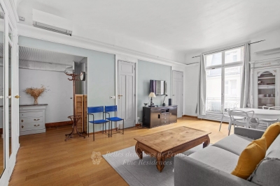 Appartement &agrave; vendre &agrave; PARIS 8EME Faubourg du Roule - 2 pi&egrave;ces - 56 m&sup2; 