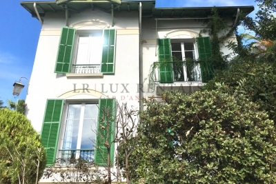 House to rent in JUAN-LES-PINS  - 4 rooms - 1000 m² 