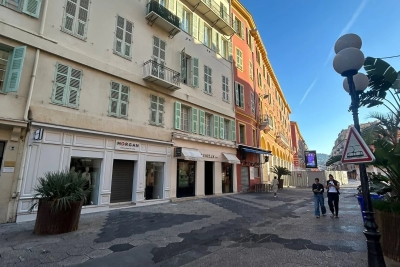 Appartement à vendre à NICE Promenade du Paillon - 3 pièces - 66 m² 