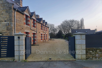 Maison à vendre à CANIHUEL  - 2 pièces - 200 m² 