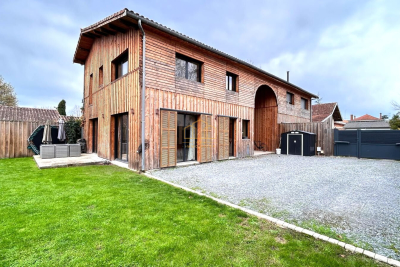 Maison à vendre à SALLES Salles - 5 pièces - 136 m² 