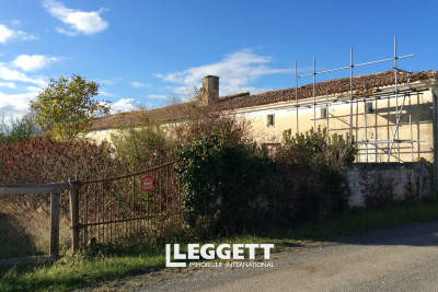 Maison à vendre à ST CIERS CHAMPAGNE  - 5 pièces - 110 m² 