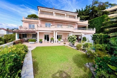 Appartement &agrave; vendre &agrave; LE CANNET  - 5 pi&egrave;ces - 245 m&sup2; 