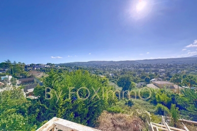 House for sale in ST-PAUL-DE-VENCE  - 8 rooms - 250 m&sup2; 