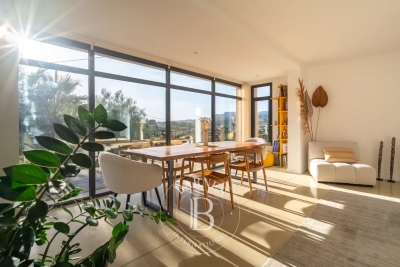 Maison à vendre à CASSIS  - 5 pièces - 177 m² 