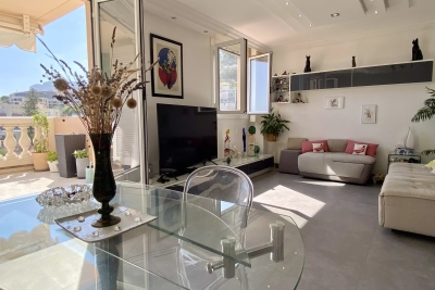 Appartement à vendre à ROQUEBRUNE-CAP-MARTIN  - 3 pièces - 80 m² 