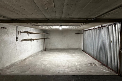 Parking/Garage à vendre à CANNES La Source  - 25 m² 