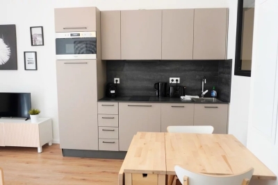 Appartement à vendre à CANNES Croisette-Palm-Beach - 2 pièces - 35 m² 