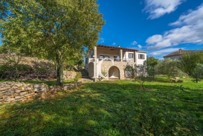 Maison à vendre à ST ALBAN AURIOLLES  - 4 pièces - 97 m² 