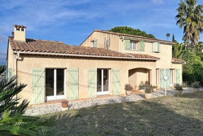 Maison &agrave; vendre mercantour 